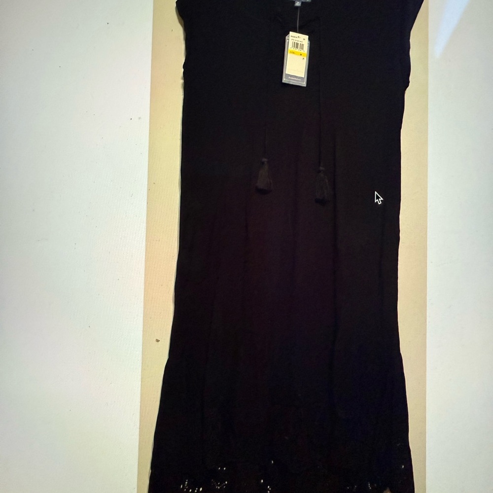 NWT Democracy Classic Black Midi cover Up
